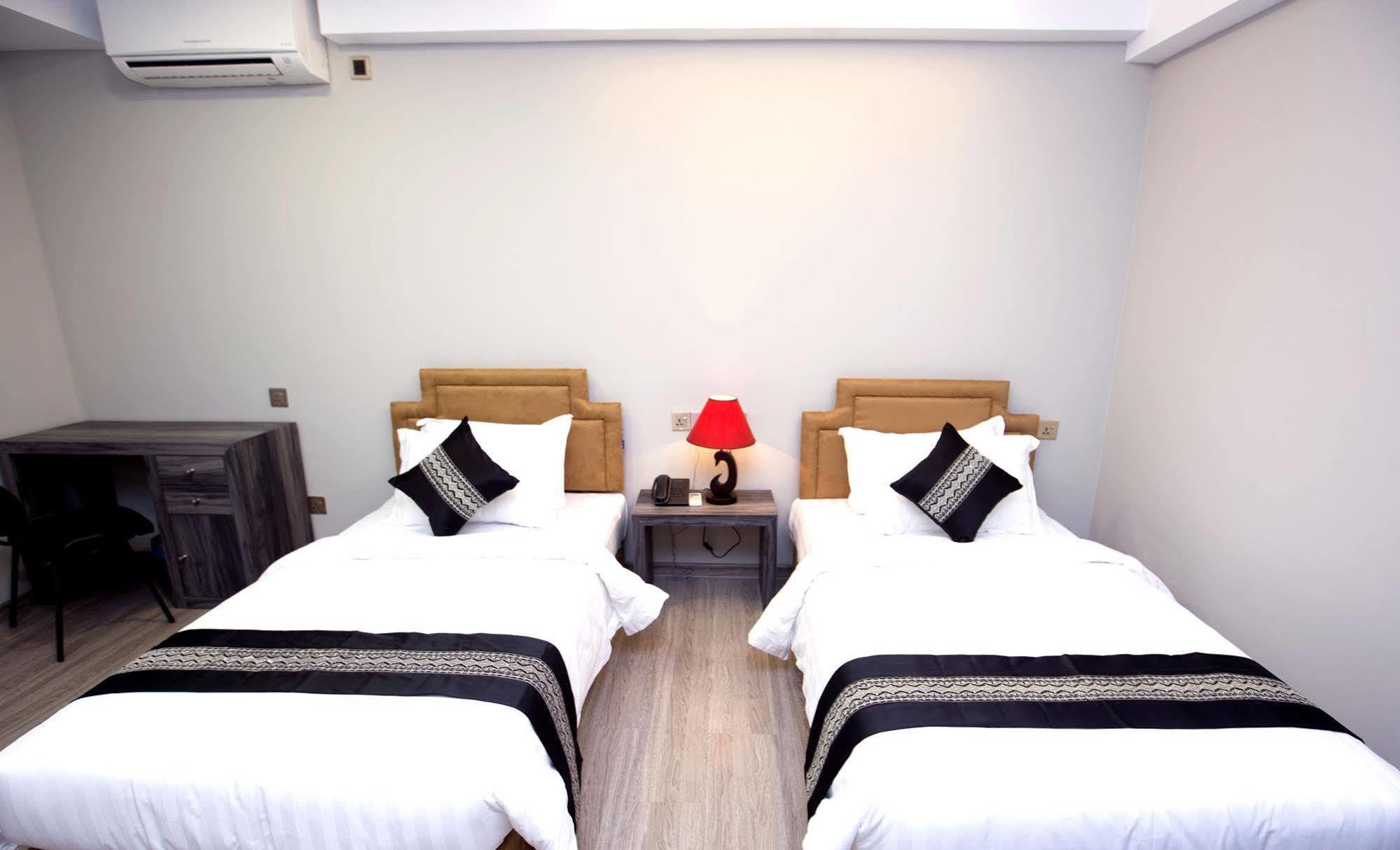 Elegant Hotel Pyi Thar Yar Rangum Exterior foto