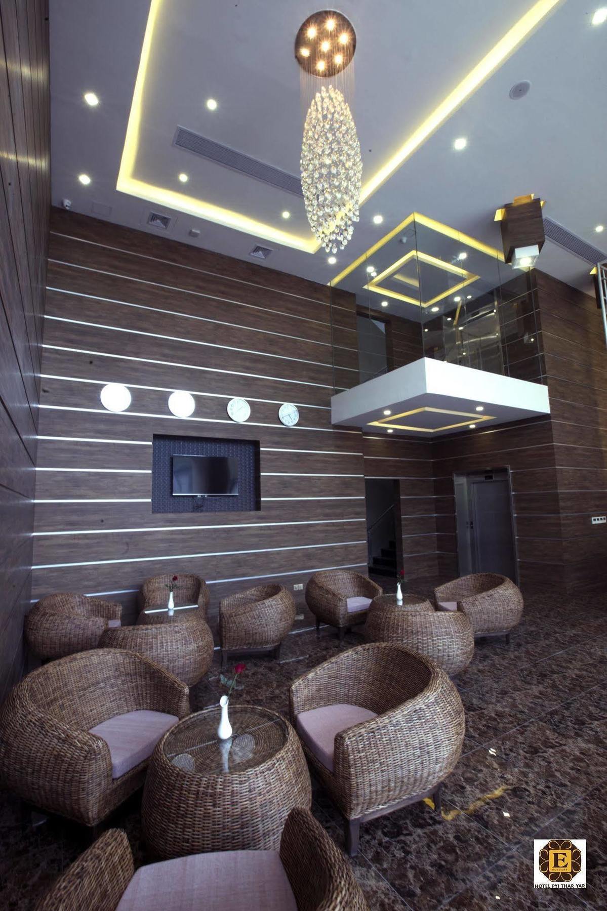 Elegant Hotel Pyi Thar Yar Rangum Exterior foto